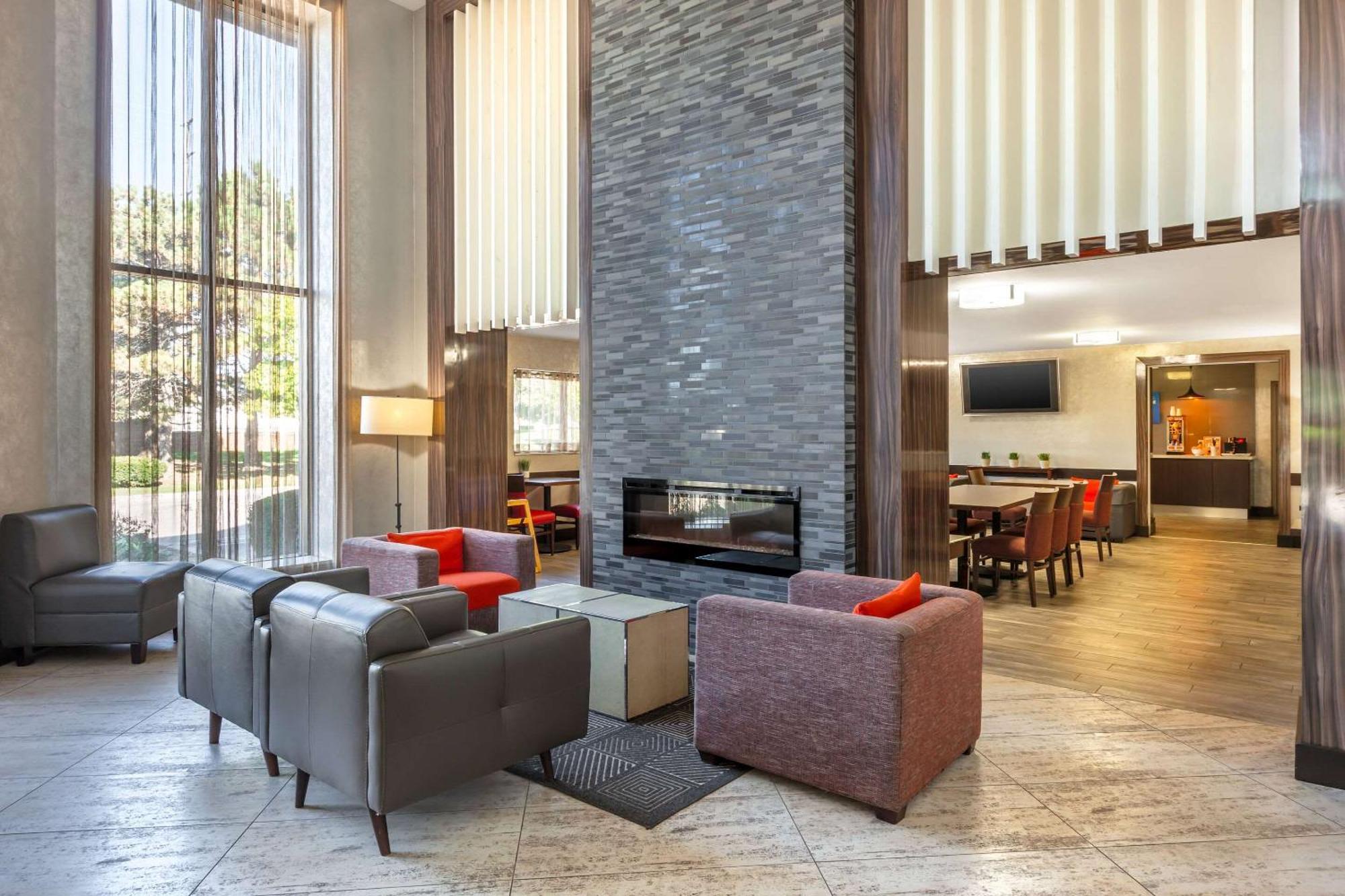 Comfort Inn Burlington Exterior foto
